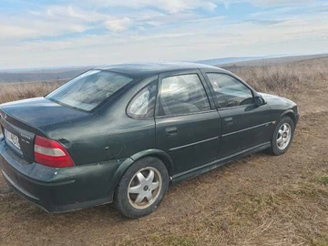 Авто Opel Vectra 2000 № 8193196