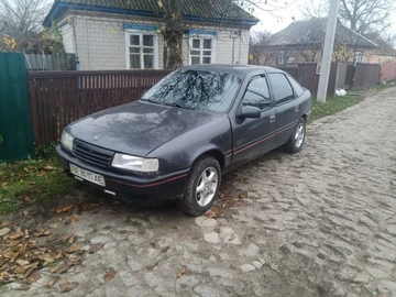 Авто Opel Vectra 1990 № 8193211