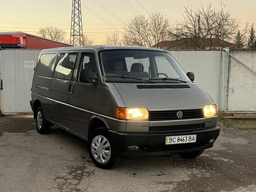 Авто Volkswagen Transporter 1993 № 8193231