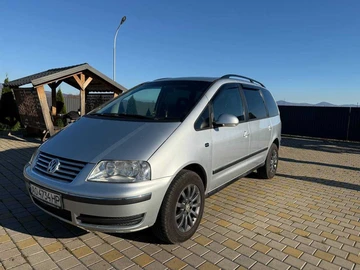 Авто Volkswagen Sharan 2009 № 8193471