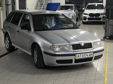 Авто Skoda Octavia 2003 № 8193497