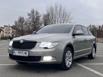 Авто Skoda Superb 2010 № 8193708