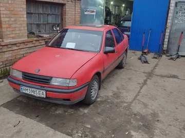 Авто Opel Vectra 1990 № 8193793