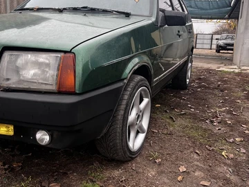 Авто ВАЗ 2109 1989 № 8193833