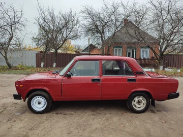 Авто ВАЗ 2105 1990 № 8193953