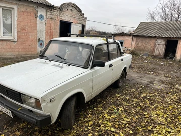 Авто ВАЗ 2105 1999 № 8194119