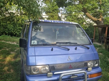 Авто Mitsubishi Delica 1993 № 8194134