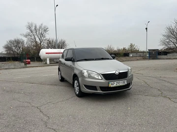 Авто Skoda Fabia 2010 № 8194141