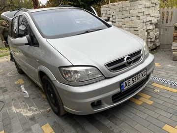 Авто Opel Zafira 2005 № 8194275