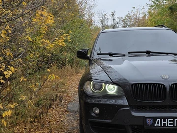 Авто BMW X5 2008 № 8194304