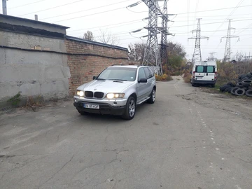 Авто BMW X5 2003 № 8194308