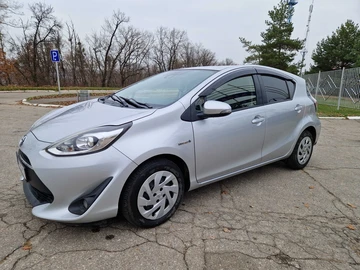 Авто Toyota Prius 2018 № 8194301
