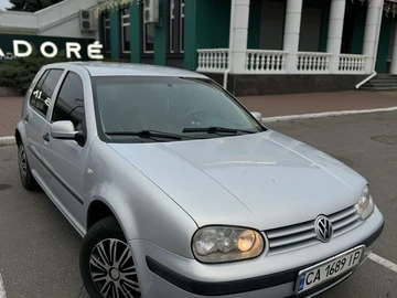 Авто Volkswagen Golf 1999 № 8194432