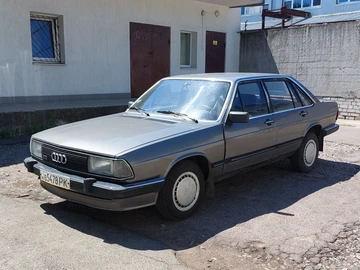 Авто Audi 100 1982 № 8194578