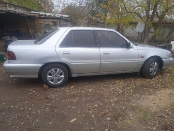 Авто Hyundai Sonata 1993 № 8194620