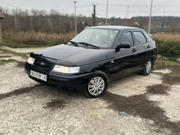 Авто ВАЗ 2112 2005 № 8194623