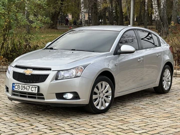 Авто Chevrolet Cruze 2011 № 8194725