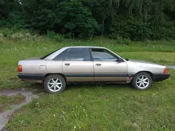 Авто Audi 100 1989 № 8194905