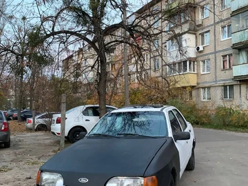 Авто Ford Sierra 1987 № 8195506