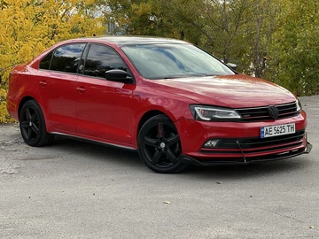 Авто Volkswagen Jetta 2015 № 8195567
