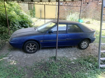 Авто Mazda 323 1991 № 8195669