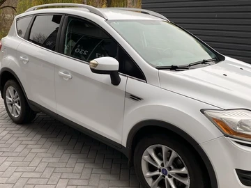 Авто Ford Kuga 2012 № 8195776