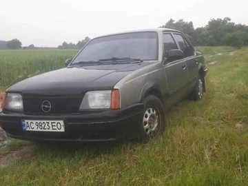 Авто Opel Ascona 1986 № 8195807