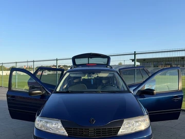 Авто Renault Laguna 2004 № 8196079