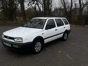 Авто Volkswagen Golf 1995 № 8196166