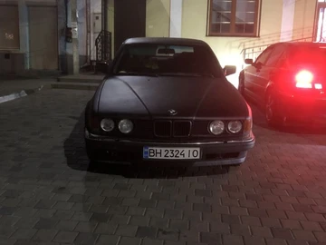 Авто BMW 7 Серия 1988 № 8196268
