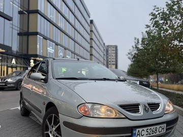 Авто Renault Megane 2000 № 8196322