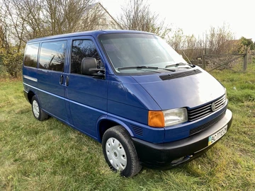 Авто Volkswagen Transporter 2000 № 8196442