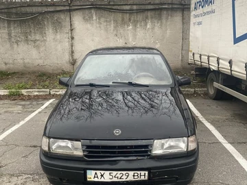 Авто Opel Vectra 1989 № 8196448