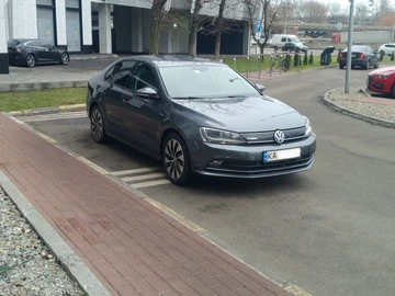 Авто Volkswagen Jetta 2015 № 8196438