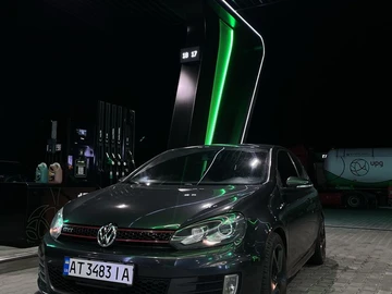 Авто Volkswagen Golf 2010 № 8196658