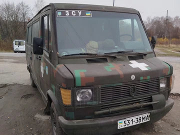 Авто Mercedes T-Mod  1992 № 8196724