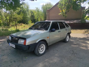 Авто ВАЗ 2109 2002 № 8196746