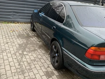 Авто BMW 5 Серия 1998 № 8196875