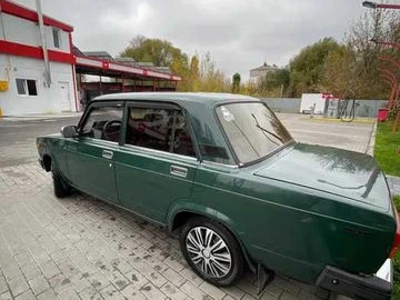 Авто ВАЗ 2107 1998 № 8197201