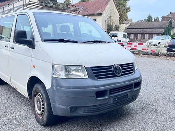 Авто Volkswagen Transporter 2008 № 8197317