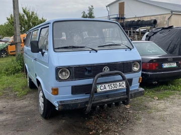 Авто Volkswagen Transporter 1986 № 8197340
