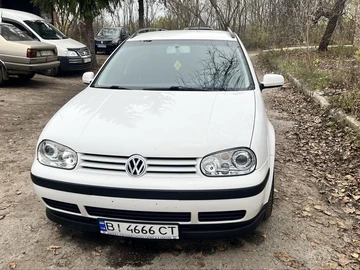 Авто Volkswagen Golf 1999 № 8197529