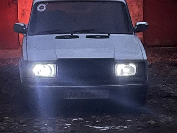 Авто ВАЗ 2107 1998 № 8197548