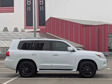 Авто Lexus Lx Серія 2010 № 8197622