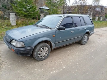 Авто Mazda 323 1990 № 8197751