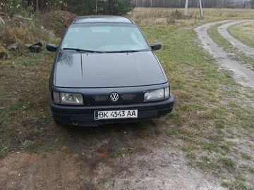 Авто Volkswagen Passat Sedan 1991 № 8197762