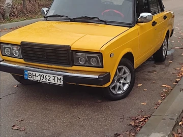Авто ВАЗ 2105 1983 № 8197787
