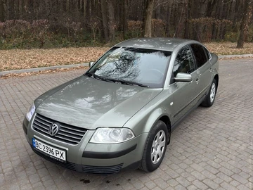 Авто Volkswagen Passat Sedan 2003 № 8197904