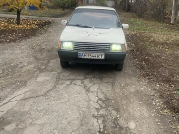 Авто ЗАЗ 1102 1993 № 8197910