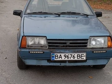 Авто ВАЗ 2109 1993 № 8197915